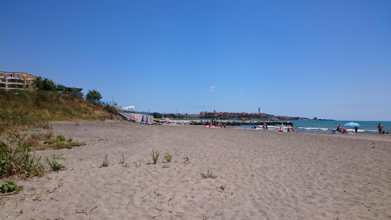 Akb Apartment Sea View Aheloy Dış mekan fotoğraf