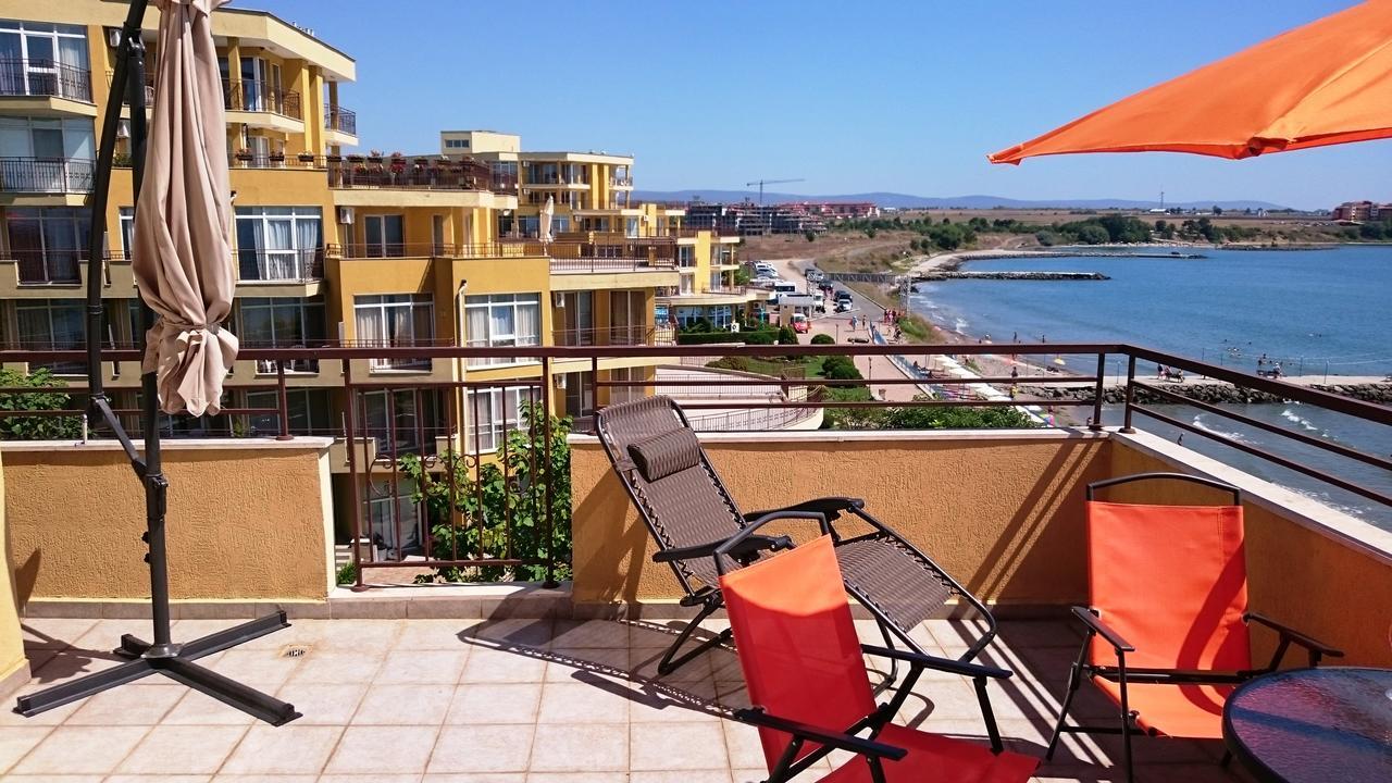 Akb Apartment Sea View Aheloy Dış mekan fotoğraf