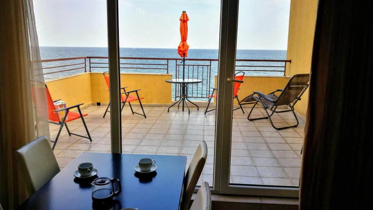 Akb Apartment Sea View Aheloy Dış mekan fotoğraf